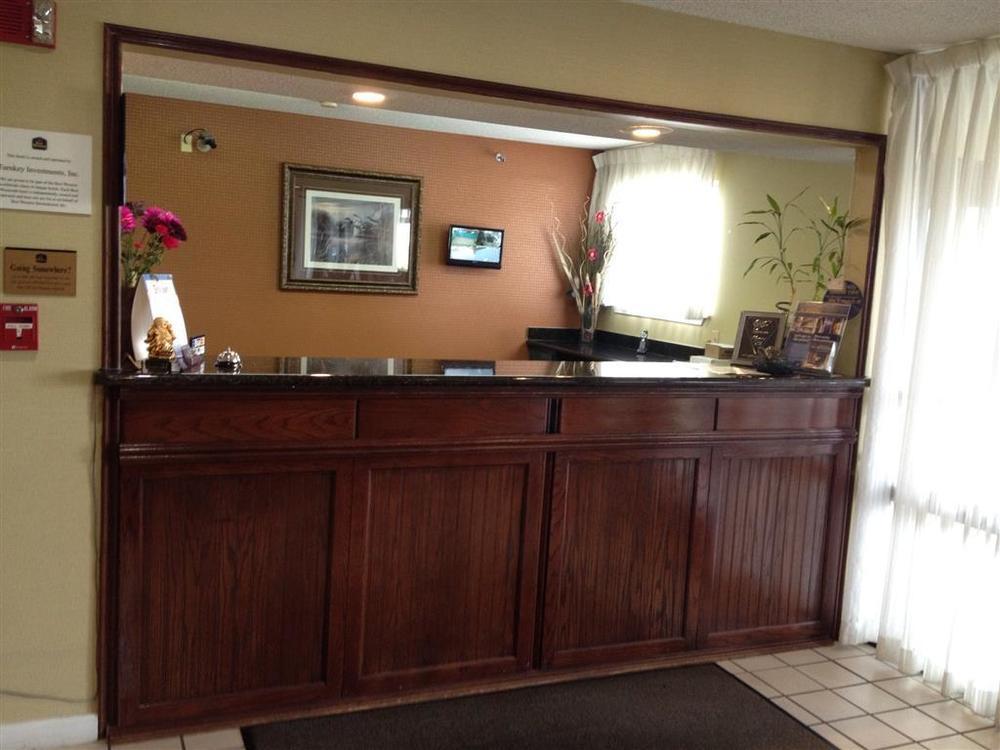 American Inn & Suites West Memphis Esterno foto